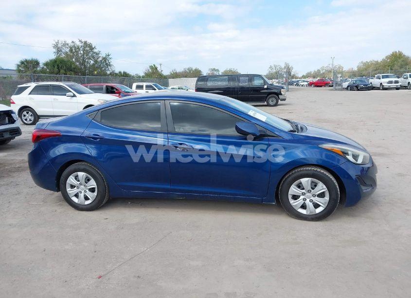 Photo 13 of 2016 Hyundai Elantra SE (VIN 5NPDH4AE0GH687389)