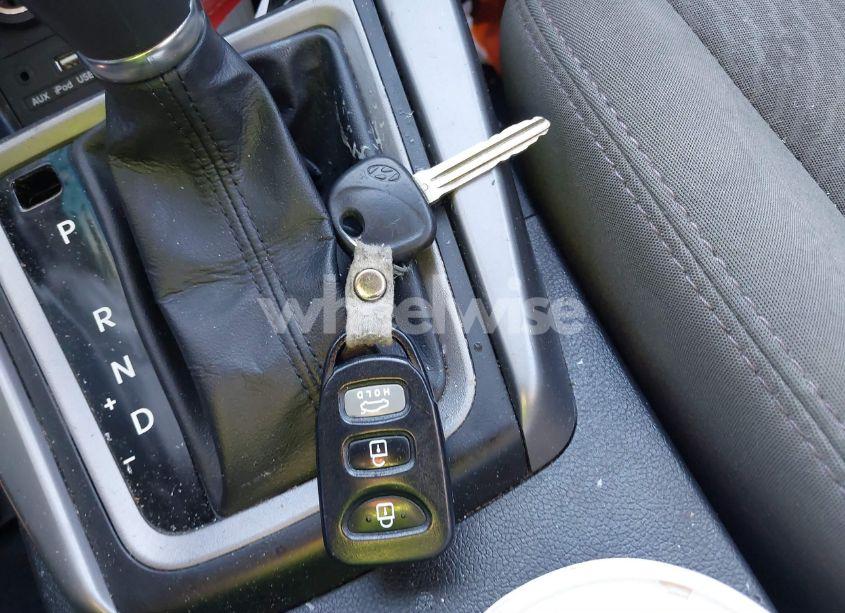 Photo 11 of 2016 Hyundai Elantra SE (VIN 5NPDH4AE0GH687456)