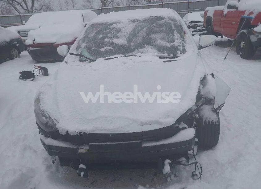 Photo 12 of 2016 Hyundai Elantra SE (VIN 5NPDH4AE0GH691698)