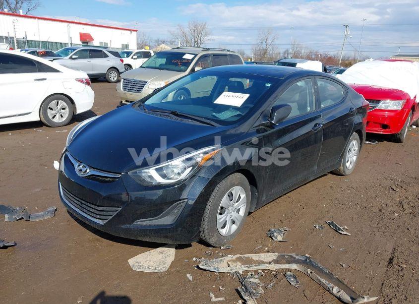 Photo 2 of 2016 Hyundai Elantra SE (VIN 5NPDH4AE0GH693936)