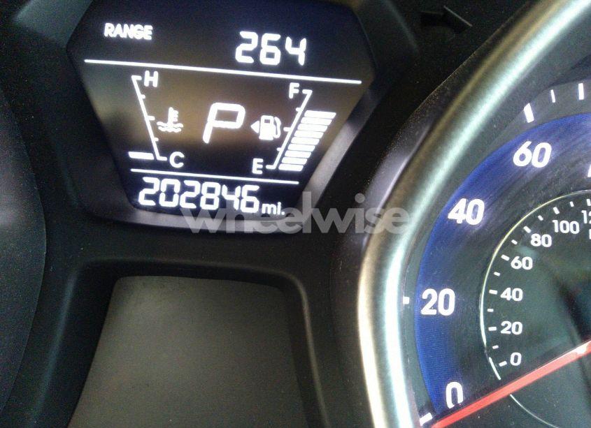 Photo 15 of 2016 Hyundai Elantra SE (VIN 5NPDH4AE0GH703168)