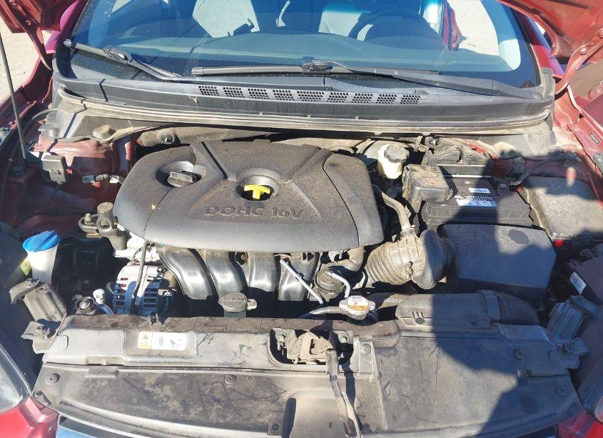 Photo 10 of 2016 Hyundai Elantra SE (VIN 5NPDH4AE0GH717085)