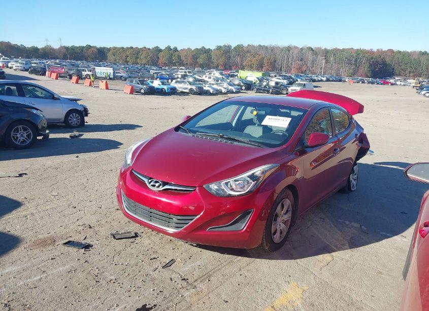 Photo 2 of 2016 Hyundai Elantra SE (VIN 5NPDH4AE0GH717085)