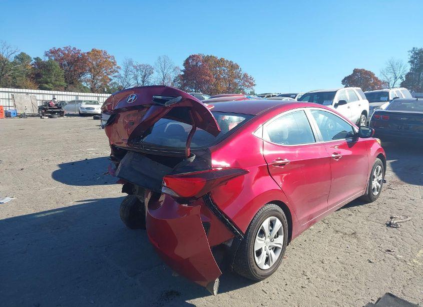 Photo 4 of 2016 Hyundai Elantra SE (VIN 5NPDH4AE0GH717085)