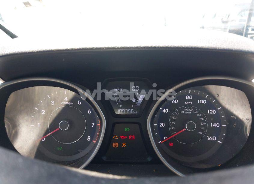 Photo 7 of 2016 Hyundai Elantra SE (VIN 5NPDH4AE0GH718348)