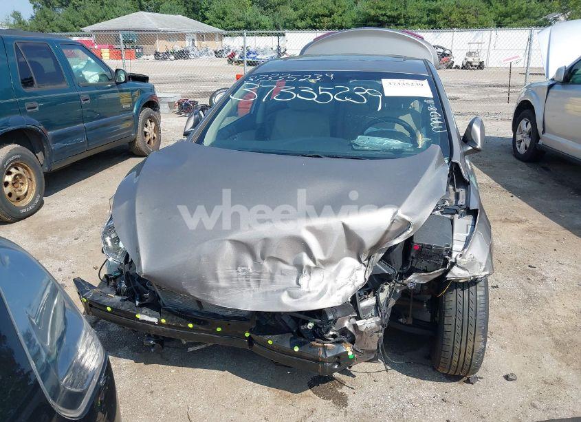 Photo 13 of 2016 Hyundai Elantra SE (VIN 5NPDH4AE0GH732136)