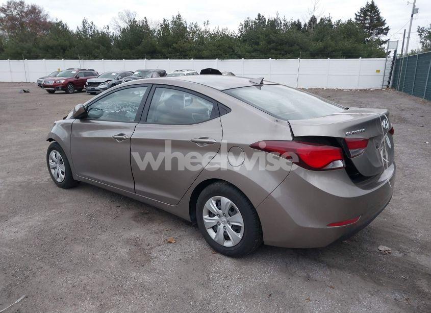Photo 3 of 2016 Hyundai Elantra SE (VIN 5NPDH4AE0GH732136)