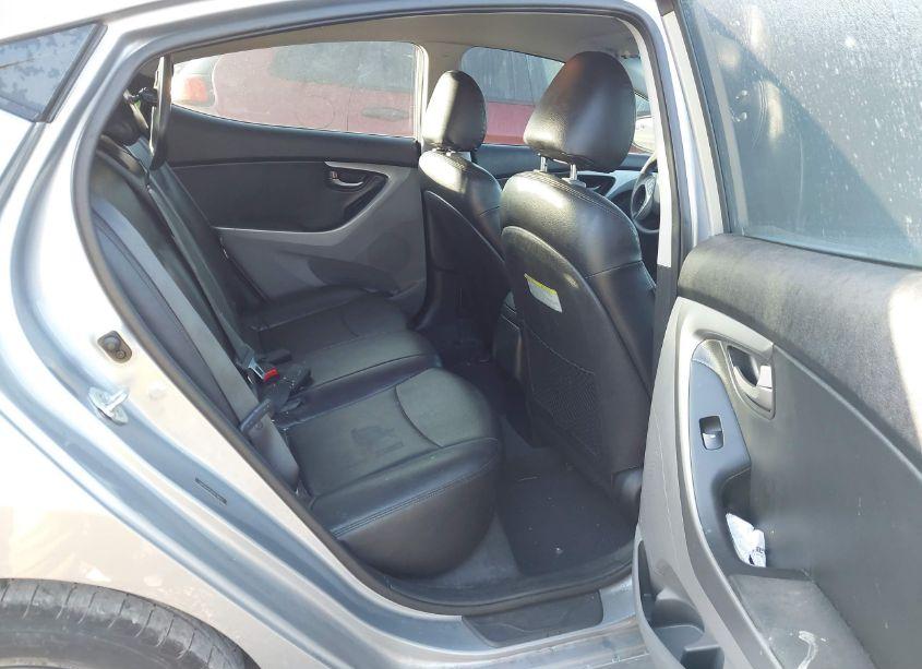 Photo 8 of 2016 Hyundai Elantra SE (VIN 5NPDH4AE0GH736607)