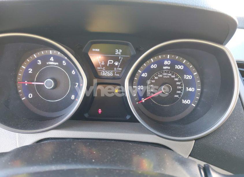 Photo 7 of 2016 Hyundai Elantra SE (VIN 5NPDH4AE0GH743606)