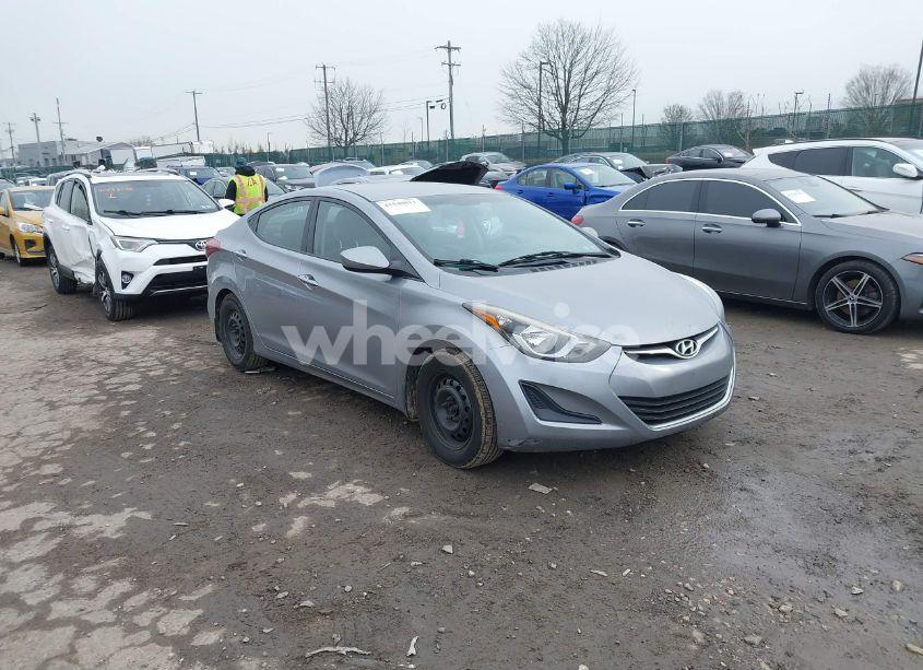 2016 Hyundai Elantra SE (VIN 5NPDH4AE0GH750779) main photo
