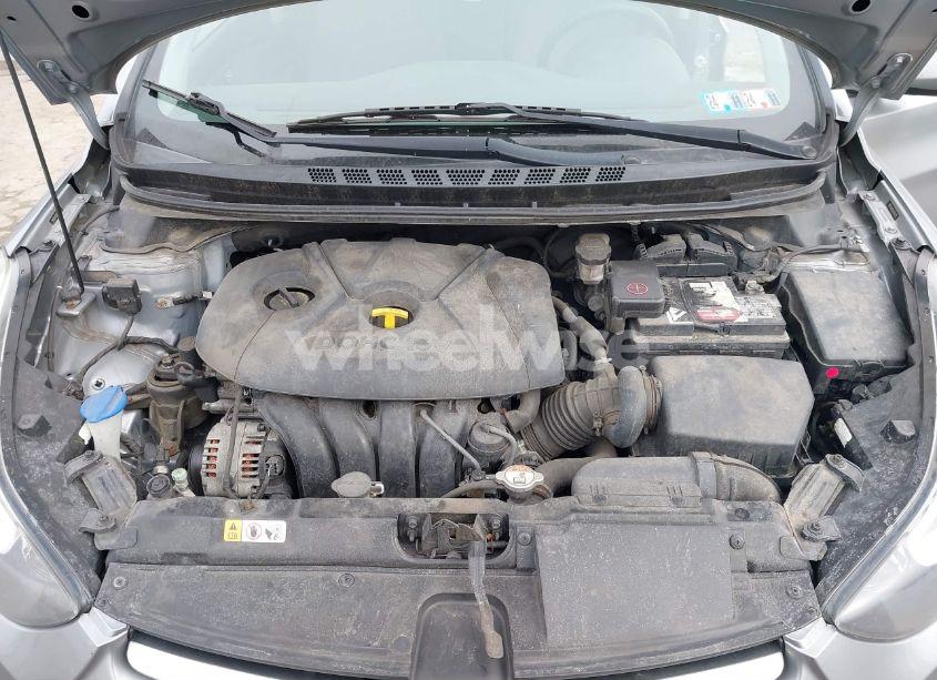 Photo 10 of 2016 Hyundai Elantra SE (VIN 5NPDH4AE0GH750779)