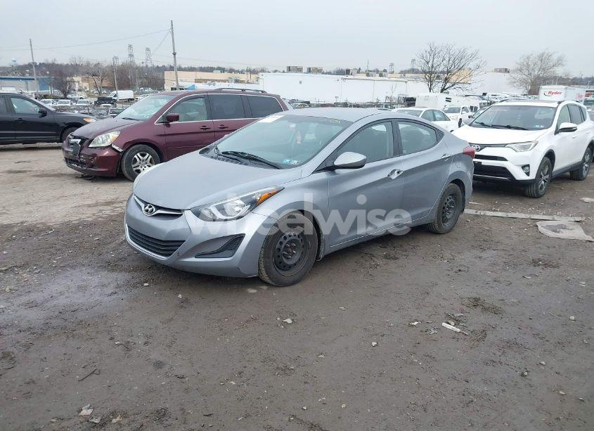 Photo 2 of 2016 Hyundai Elantra SE (VIN 5NPDH4AE0GH750779)