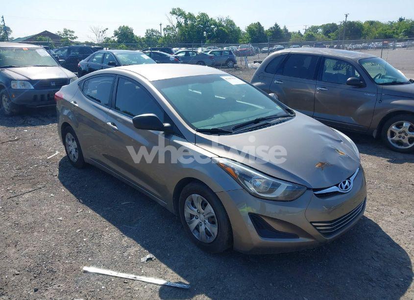 2016 Hyundai Elantra SE (VIN 5NPDH4AE0GH754606) main photo