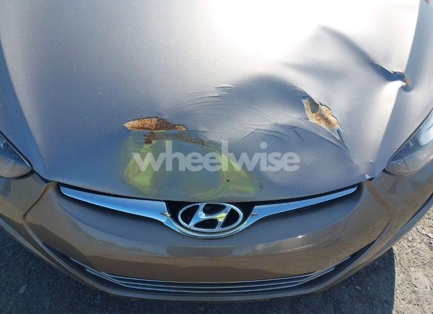 Photo 6 of 2016 Hyundai Elantra SE (VIN 5NPDH4AE0GH754606)