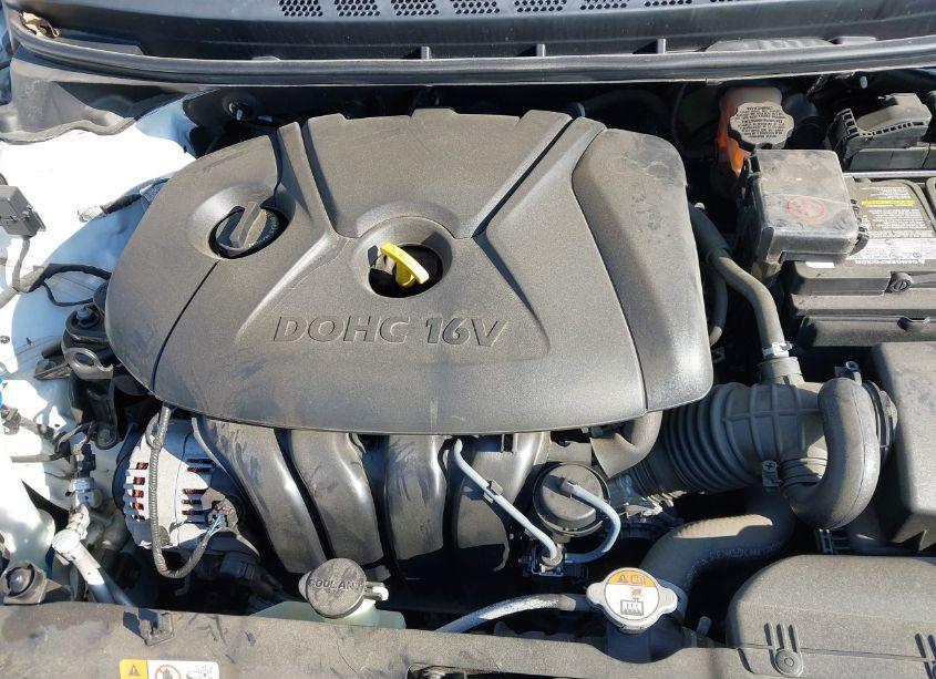 Photo 10 of 2016 Hyundai Elantra SE (VIN 5NPDH4AE0GH765251)