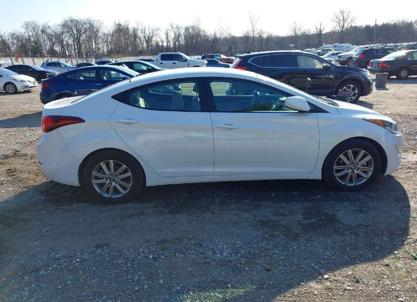 Photo 13 of 2016 Hyundai Elantra SE (VIN 5NPDH4AE0GH765251)