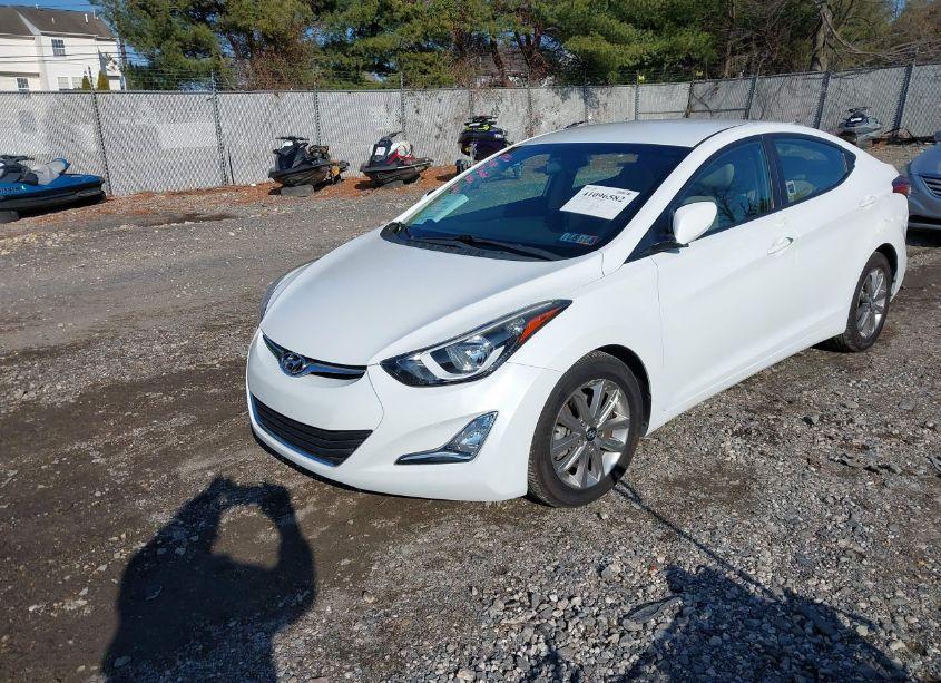 Photo 2 of 2016 Hyundai Elantra SE (VIN 5NPDH4AE0GH765251)