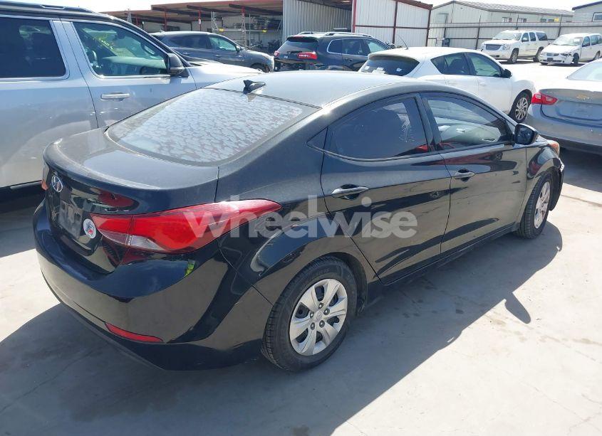 Photo 4 of 2016 Hyundai Elantra SE (VIN 5NPDH4AE0GH768988)