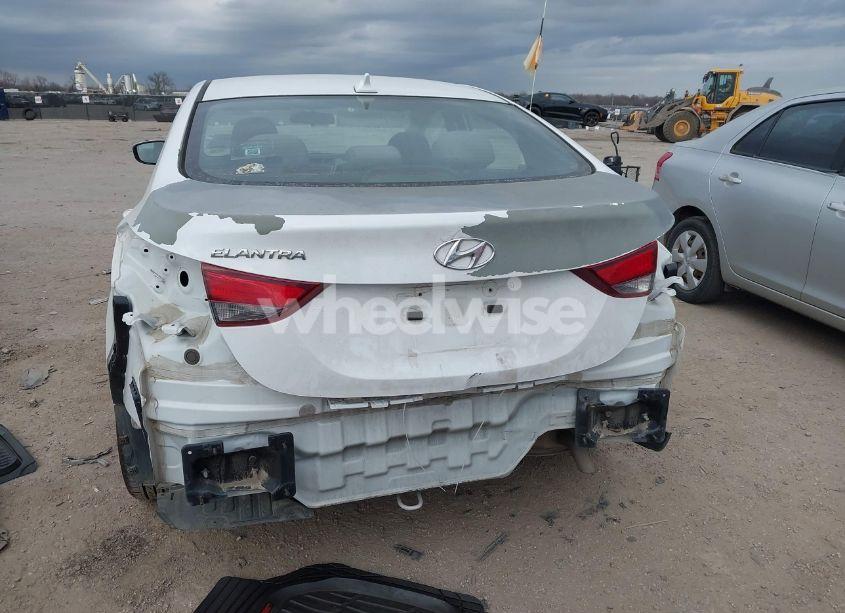 Photo 6 of 2016 Hyundai Elantra SE (VIN 5NPDH4AE0GH769574)