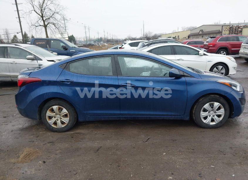 Photo 13 of 2016 Hyundai Elantra SE (VIN 5NPDH4AE0GH785905)