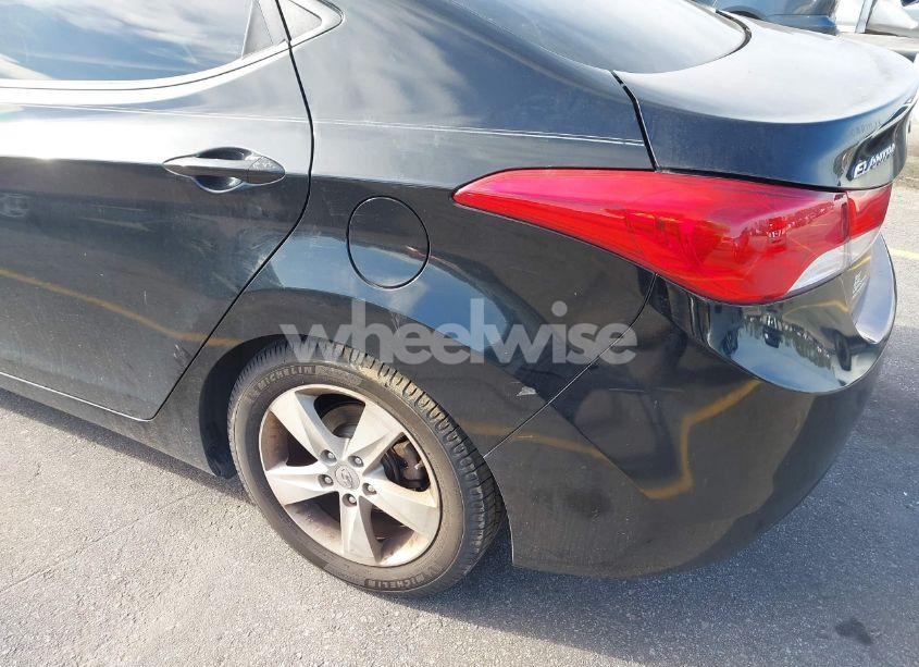 Photo 13 of 2011 Hyundai Elantra GLS (VIN 5NPDH4AE1BH017830)