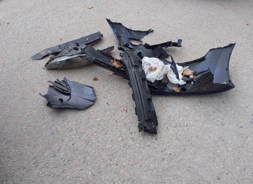 Photo 12 of 2011 Hyundai Elantra GLS (VIN 5NPDH4AE1BH022526)