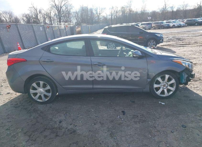 Photo 14 of 2011 Hyundai Elantra LIMITED (VIN 5NPDH4AE1BH075873)