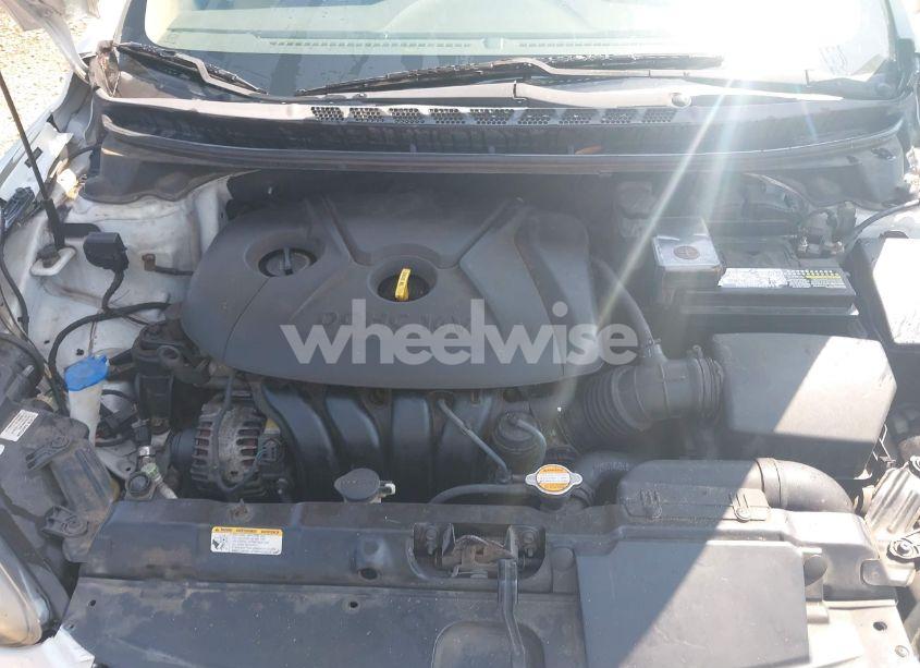 Photo 10 of 2012 Hyundai Elantra GLS (VIN 5NPDH4AE1CH078399)