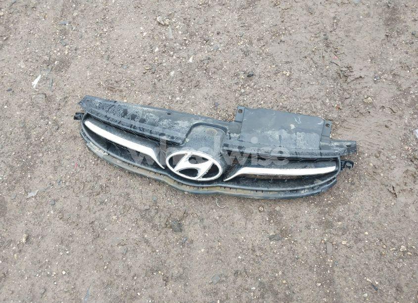 Photo 12 of 2012 Hyundai Elantra LIMITED (VIN 5NPDH4AE1CH081237)