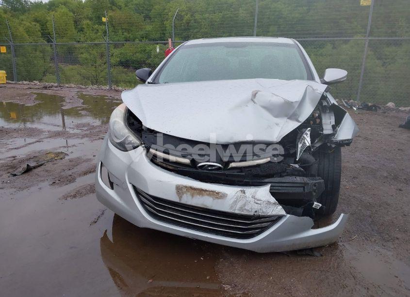 Photo 13 of 2012 Hyundai Elantra LIMITED (VIN 5NPDH4AE1CH081237)