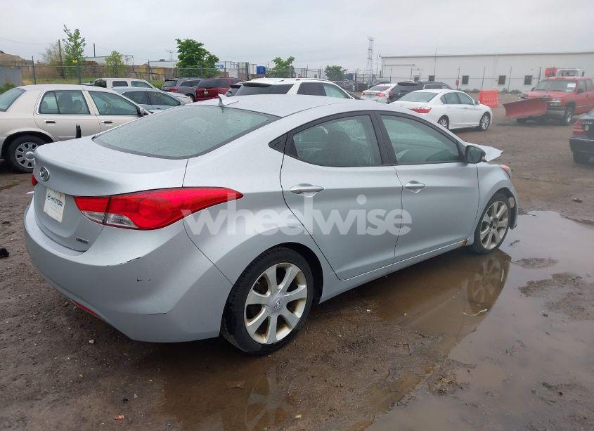 Photo 4 of 2012 Hyundai Elantra LIMITED (VIN 5NPDH4AE1CH081237)