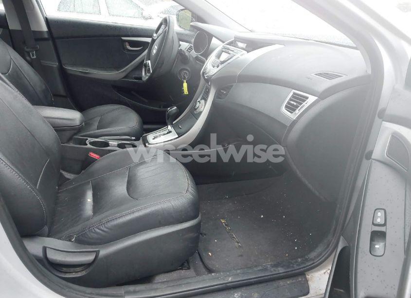 Photo 5 of 2012 Hyundai Elantra LIMITED (VIN 5NPDH4AE1CH081237)