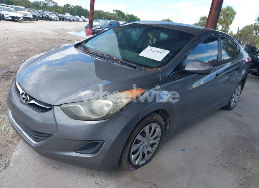 Photo 2 of 2012 Hyundai Elantra GLS (VIN 5NPDH4AE1CH122885)