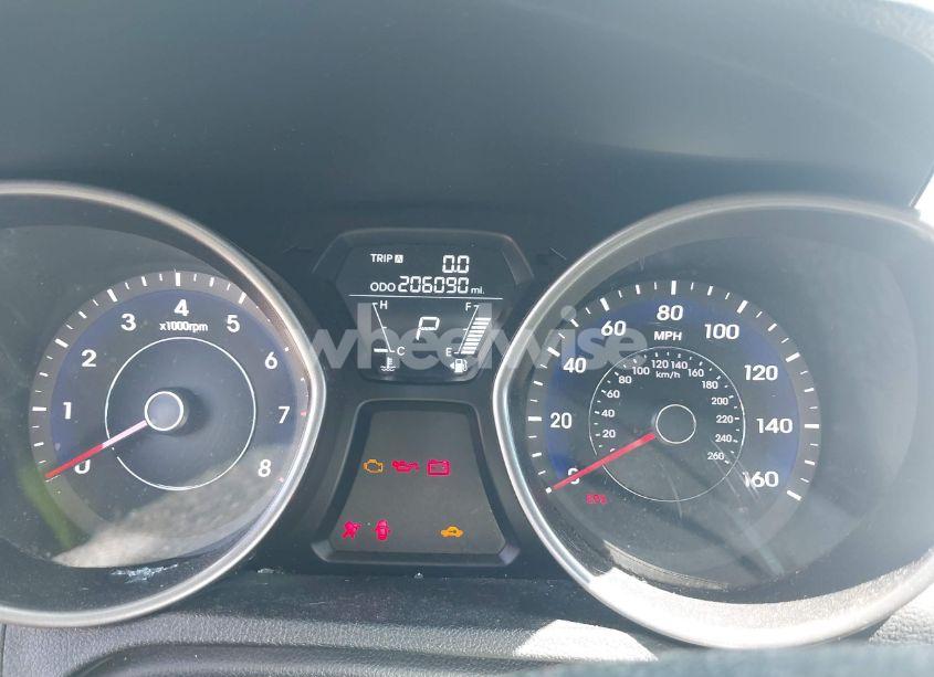 Photo 7 of 2012 Hyundai Elantra LIMITED (VIN 5NPDH4AE1CH125995)