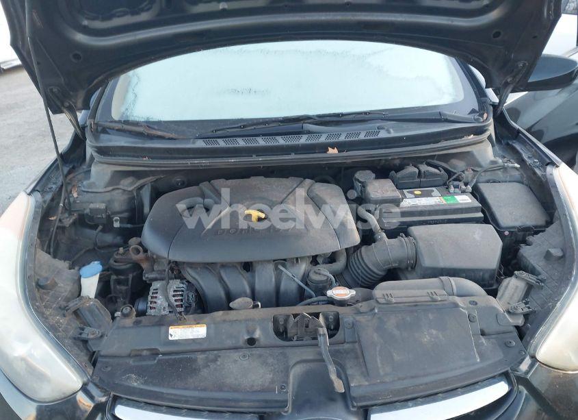 Photo 10 of 2012 Hyundai Elantra GLS (VIN 5NPDH4AE1CH135202)