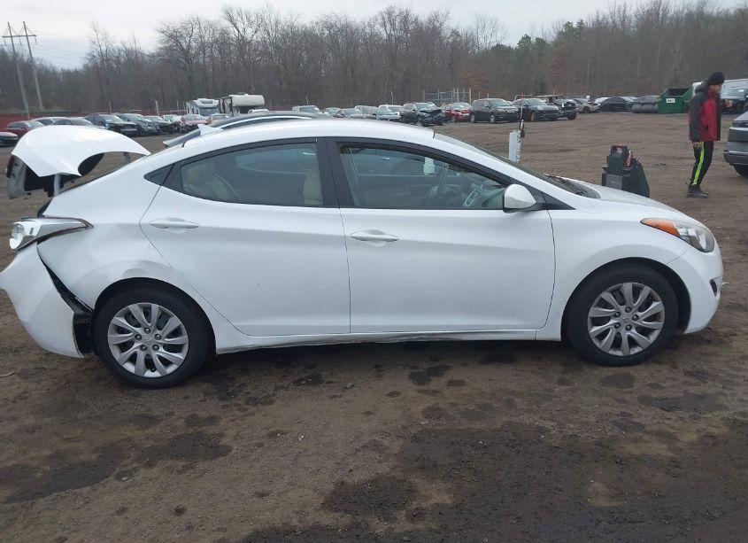 Photo 13 of 2012 Hyundai Elantra GLS (VIN 5NPDH4AE1CH143252)