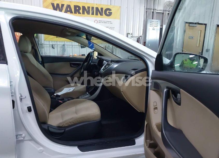 Photo 5 of 2013 Hyundai Elantra GLS (VIN 5NPDH4AE1DH158819)