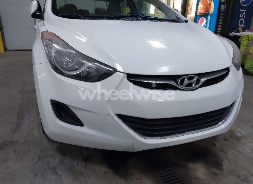 Photo 6 of 2013 Hyundai Elantra GLS (VIN 5NPDH4AE1DH158819)