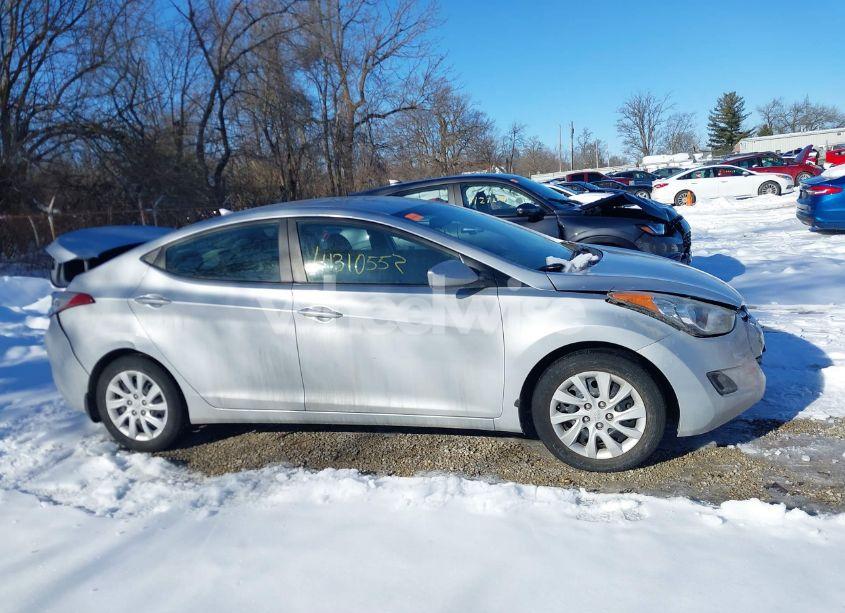 Photo 14 of 2013 Hyundai Elantra (VIN 5NPDH4AE1DH171019)
