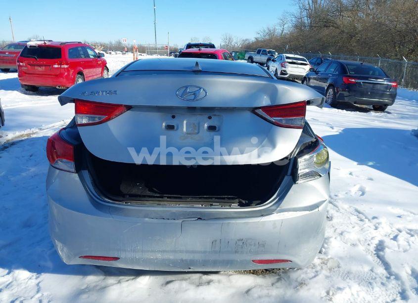 Photo 17 of 2013 Hyundai Elantra (VIN 5NPDH4AE1DH171019)