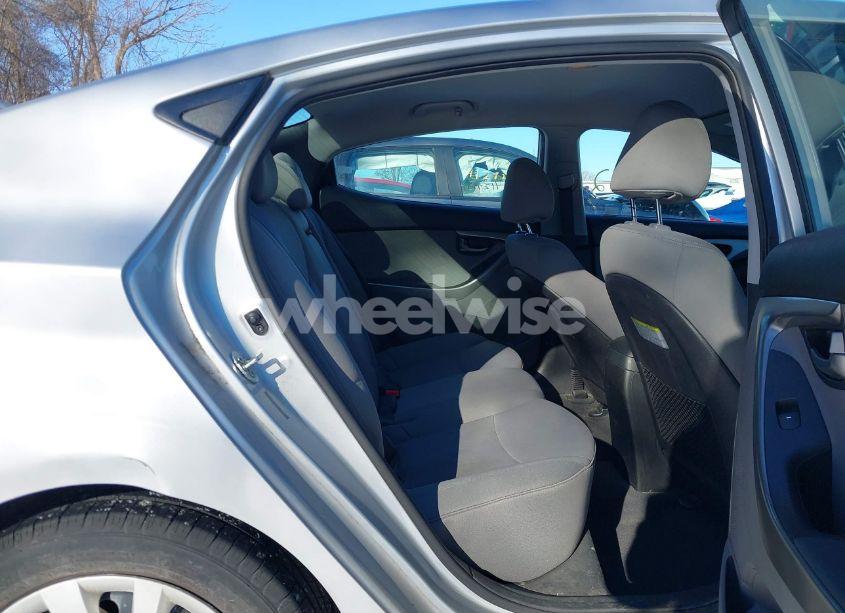 Photo 8 of 2013 Hyundai Elantra (VIN 5NPDH4AE1DH171019)