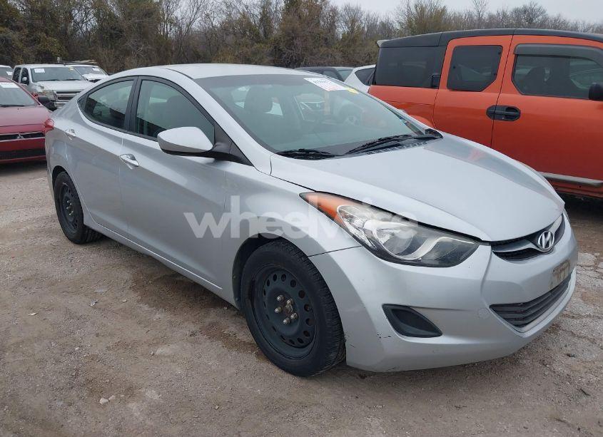 2013 Hyundai Elantra GLS (VIN 5NPDH4AE1DH185535) main photo