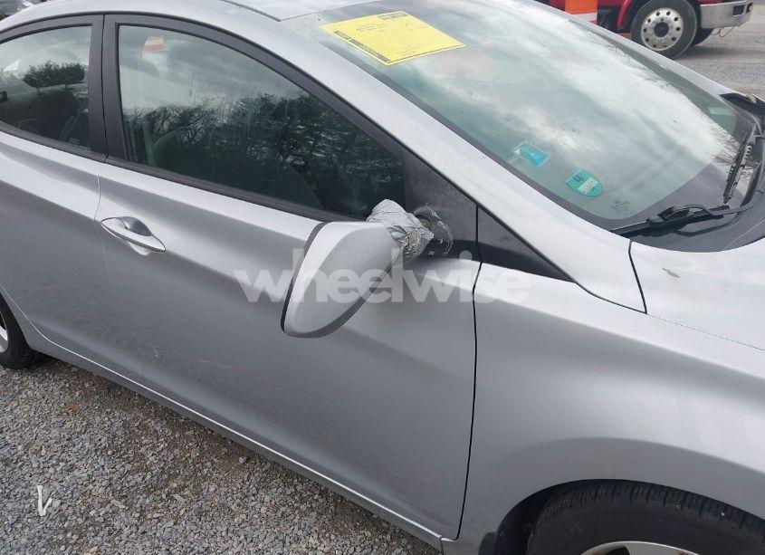 Photo 18 of 2013 Hyundai Elantra GLS (VIN 5NPDH4AE1DH186202)