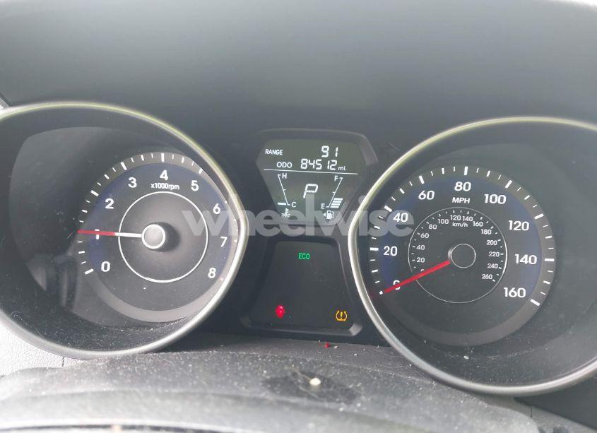 Photo 7 of 2013 Hyundai Elantra GLS (VIN 5NPDH4AE1DH186202)