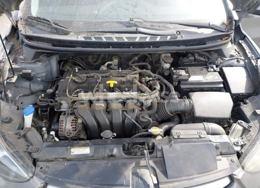 Photo 10 of 2013 Hyundai Elantra GLS (VIN 5NPDH4AE1DH187172)