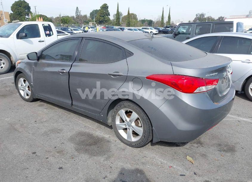 Photo 3 of 2013 Hyundai Elantra GLS (VIN 5NPDH4AE1DH187172)