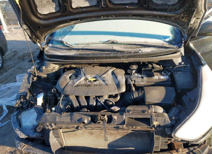 Photo 10 of 2013 Hyundai Elantra LIMITED (VIN 5NPDH4AE1DH191321)