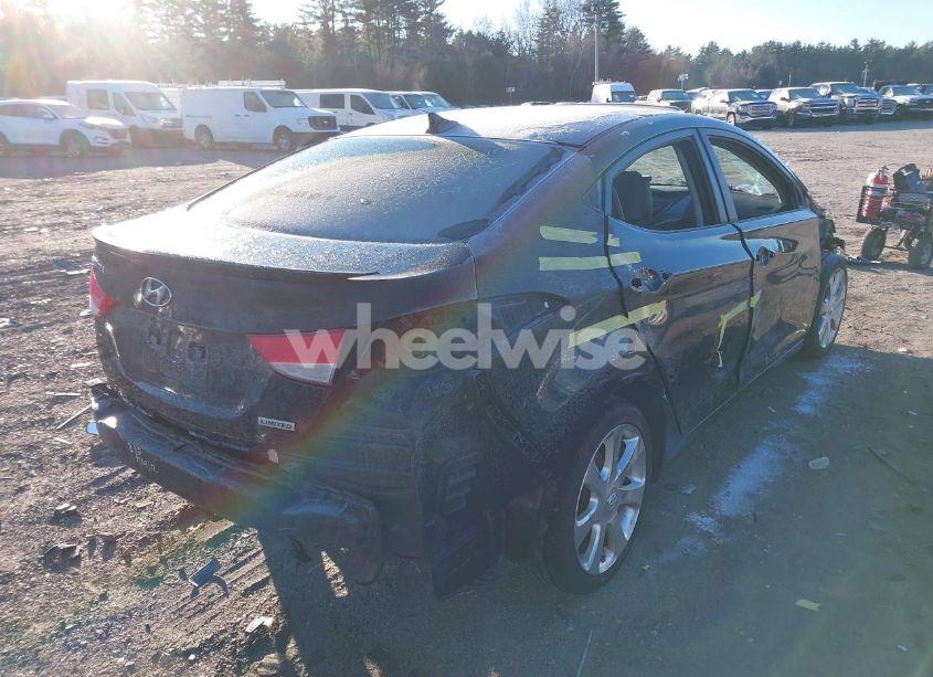Photo 4 of 2013 Hyundai Elantra LIMITED (VIN 5NPDH4AE1DH191321)