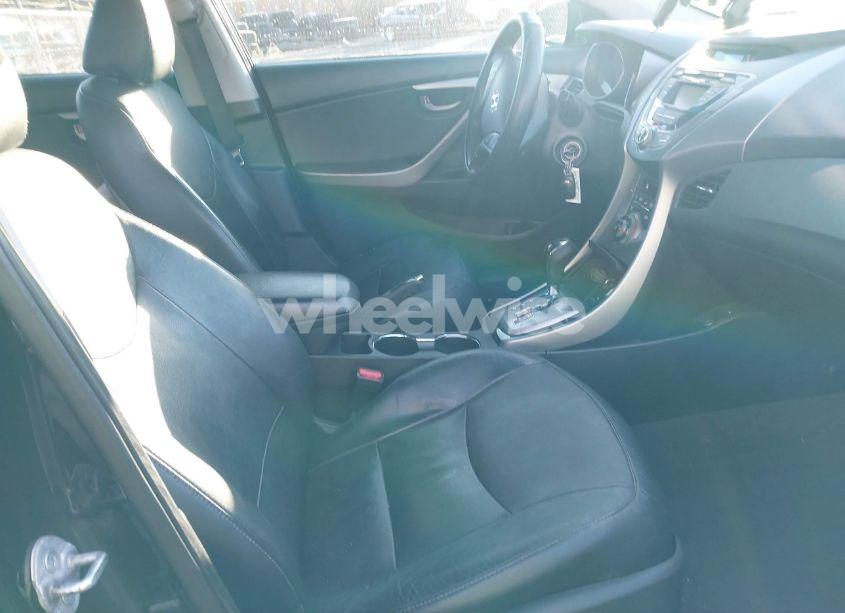 Photo 5 of 2013 Hyundai Elantra LIMITED (VIN 5NPDH4AE1DH191321)