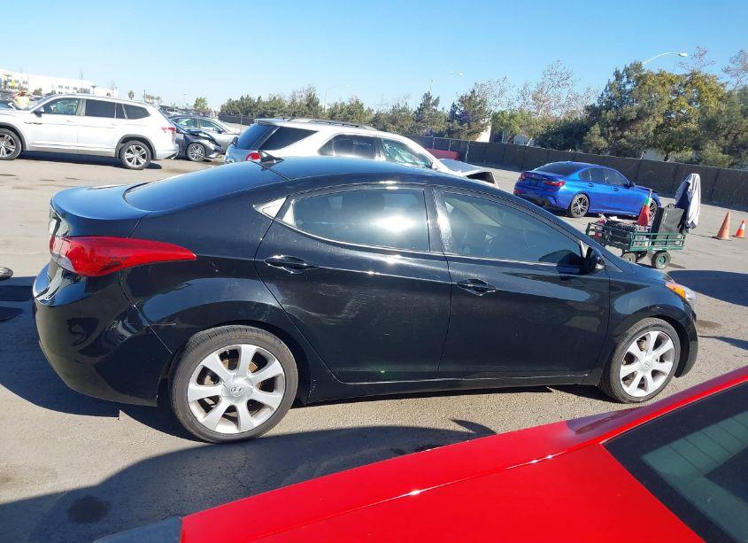 Photo 13 of 2013 Hyundai Elantra LIMITED (VIN 5NPDH4AE1DH192453)